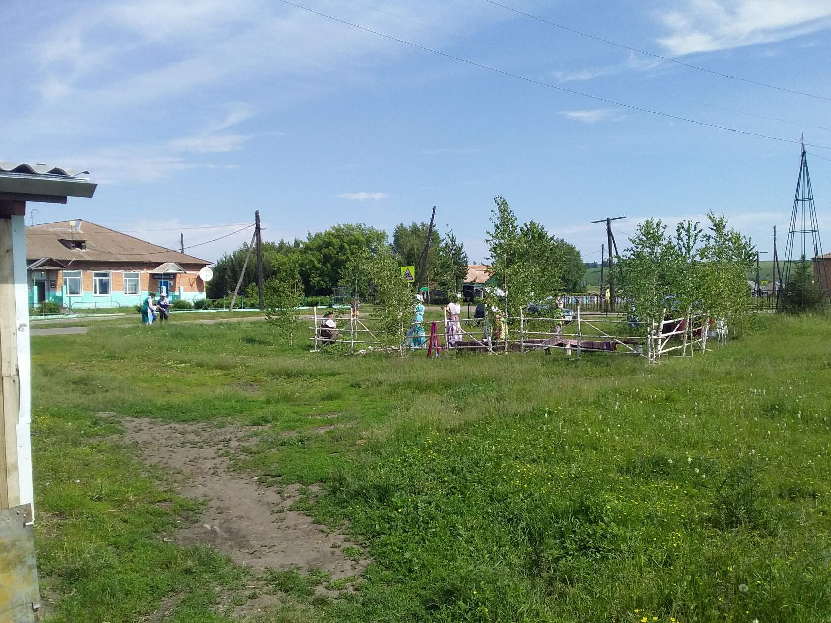 Фотографии.